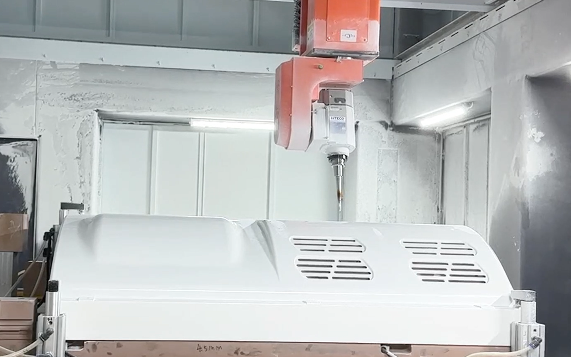 Forma di taglio dei macchinari RBT a 6 assi CNC Macinazione router con doppio worktable 