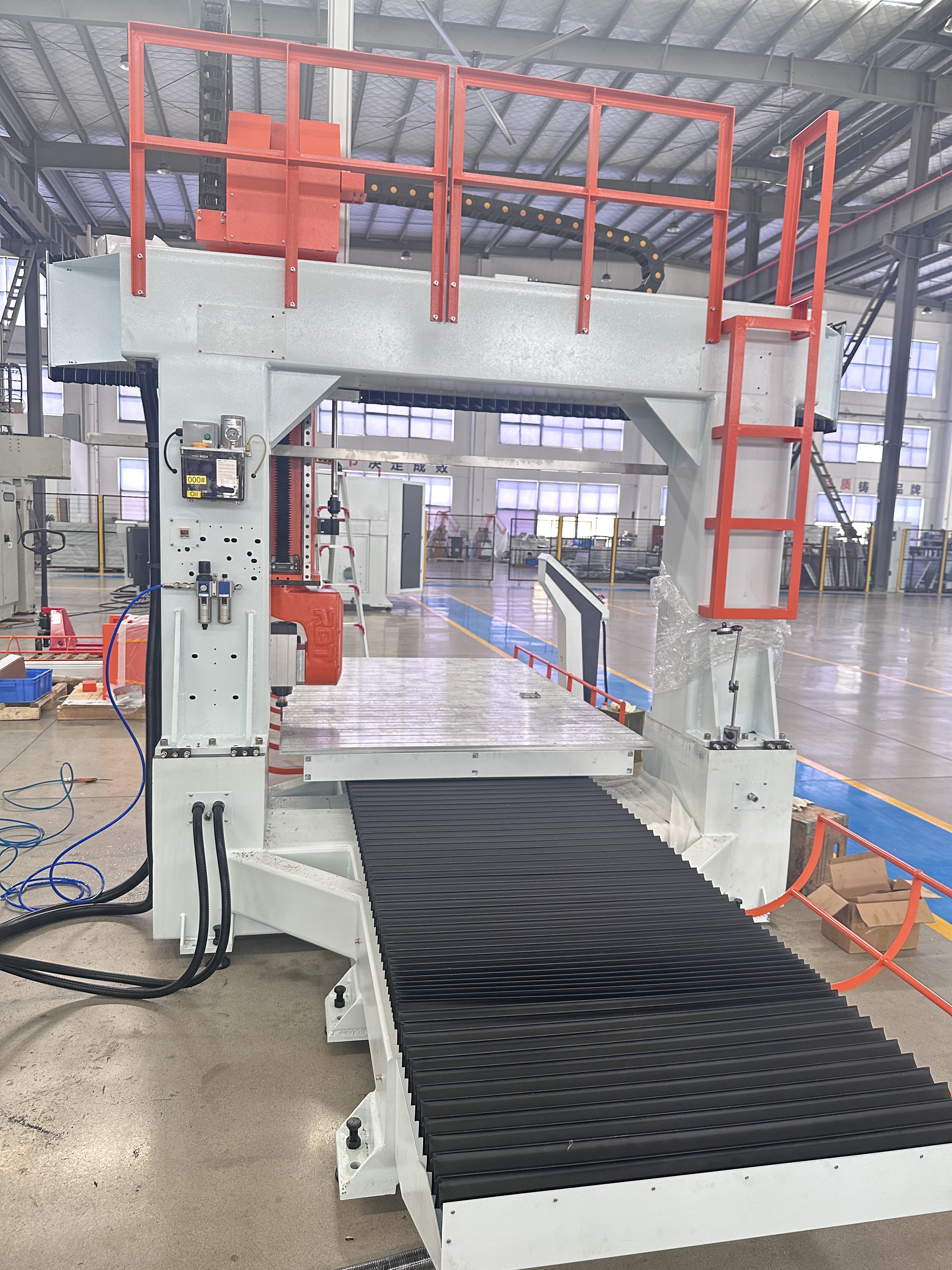RBT Macchina di fabbrica 5 ASSIS COLLETTO CNC per parti del materiale composite