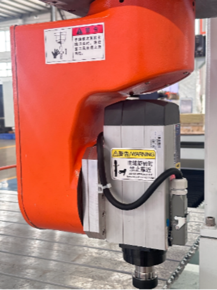 Centri di lavorazione CNC ad alta velocità 5 assi per materiali compositi