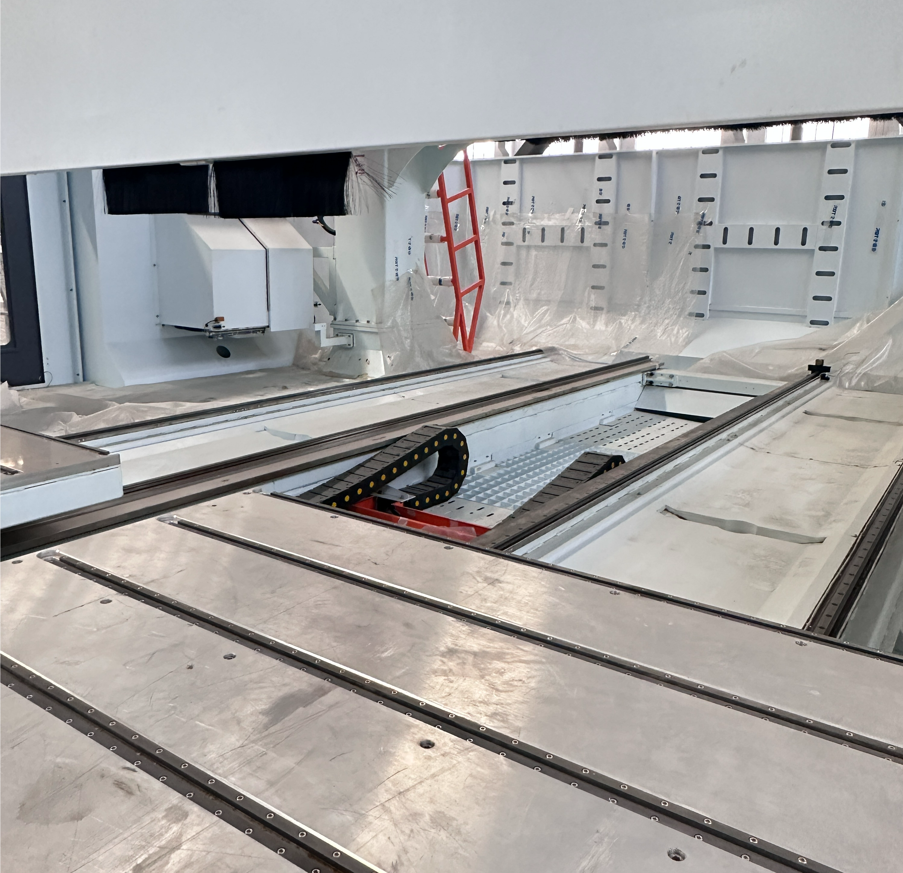 Router CNC a 6 assi a più prestazioni a più prestazioni con raccolta di polvere per parti di legno sostitutivo